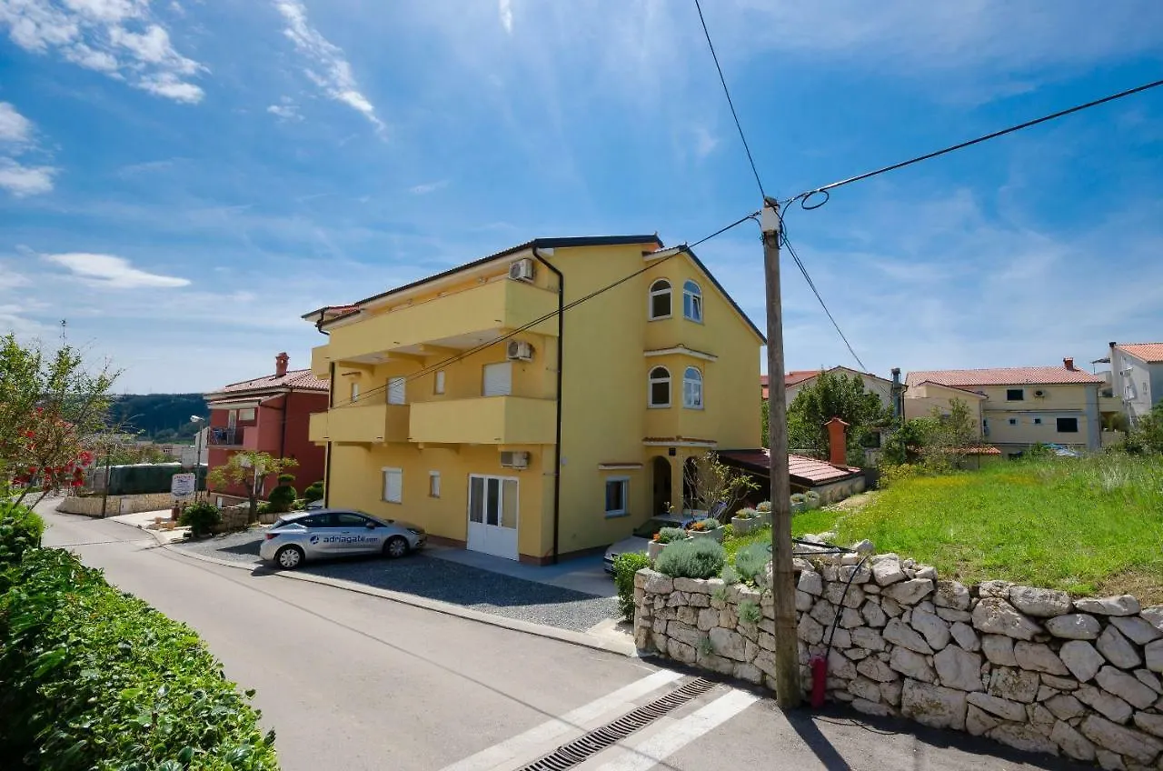 Apartments Mirjana Lopar 0*,