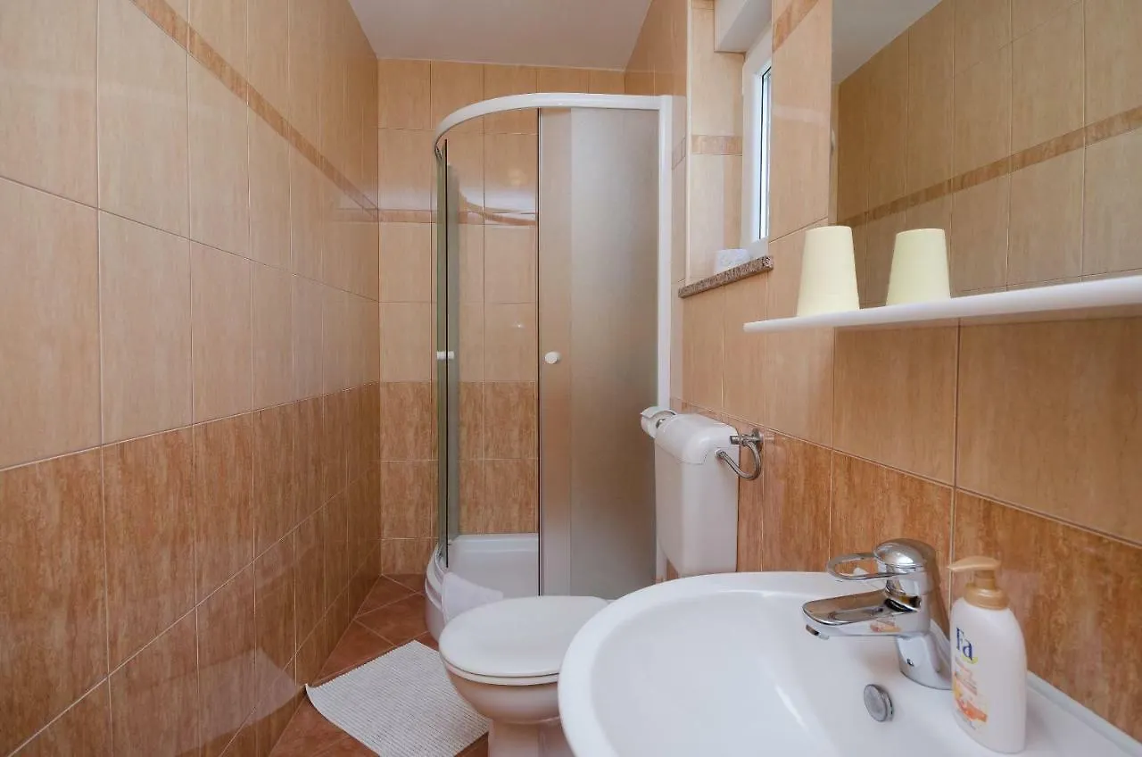 Apartments Mirjana Lopar Croacia