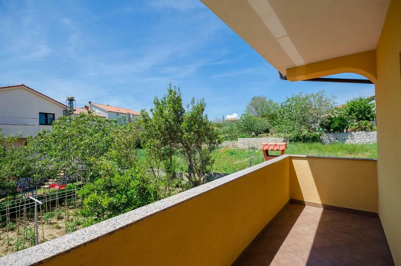 Apartments Mirjana Lopar 0*,